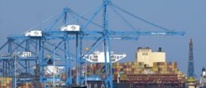 Los estibadores harán huelga el 3 de abril por la tasa ambiental de la UE que desvía tráficos