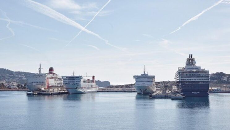 Los puertos españoles prevén recuperar en 2023 el tráfico de cruceros y pasajeros hasta llegar a niveles prepandemia