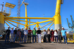 La plataforma multiuso de eólica flotante y acuicultura del proyecto AquaWind ya está preparada para su botadura