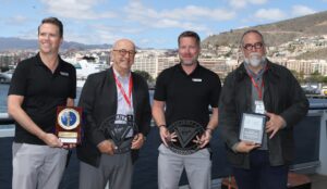 El colosal buque ‘Resilient Lady’ elige Santa Cruz de Tenerife como primer puerto europeo