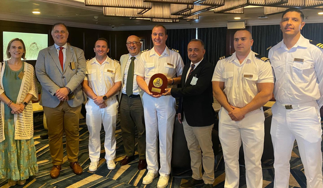 Buque Insignia MSC y Puertos de Tenerife