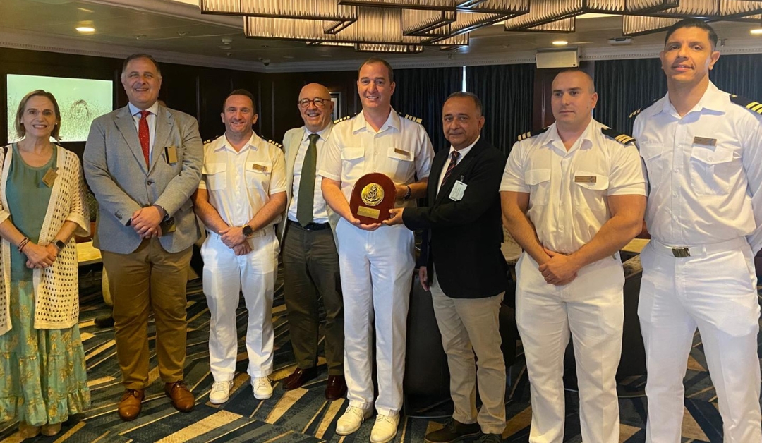 Puertos de Tenerife agradece al crucero MSC Insignia su labor de rescate a 67 migrantes en alta mar