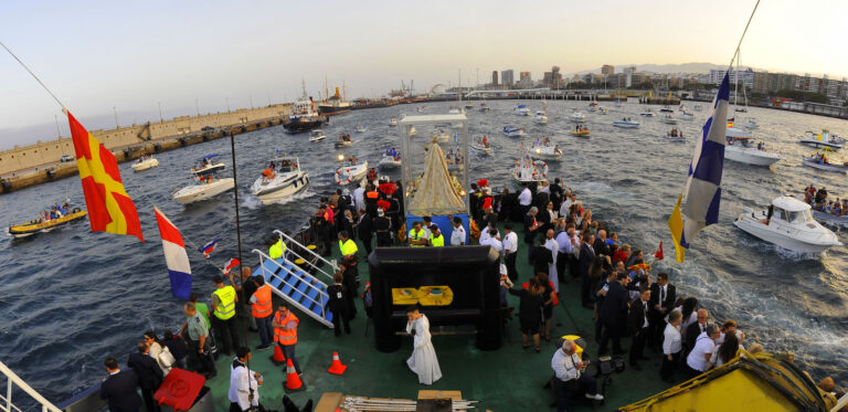 El Puerto de Santa Cruz de Tenerife ya está listo para acoger la procesión de Nuestra Señora del Carmen