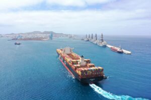 El Puerto de Las Palmas recibe en sus instalaciones al mayor portacontenedores hasta la fecha