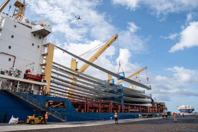 Puertos de Tenerife y Proexca impulsan el desarrollo industrial y energético en toda la provincia