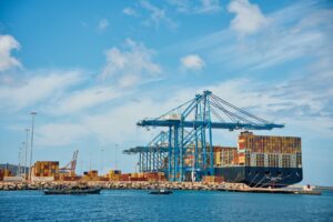 El Puerto de Las Palmas estrena dos nuevas grúas de muelle STS tras adquirirlas OPCSA