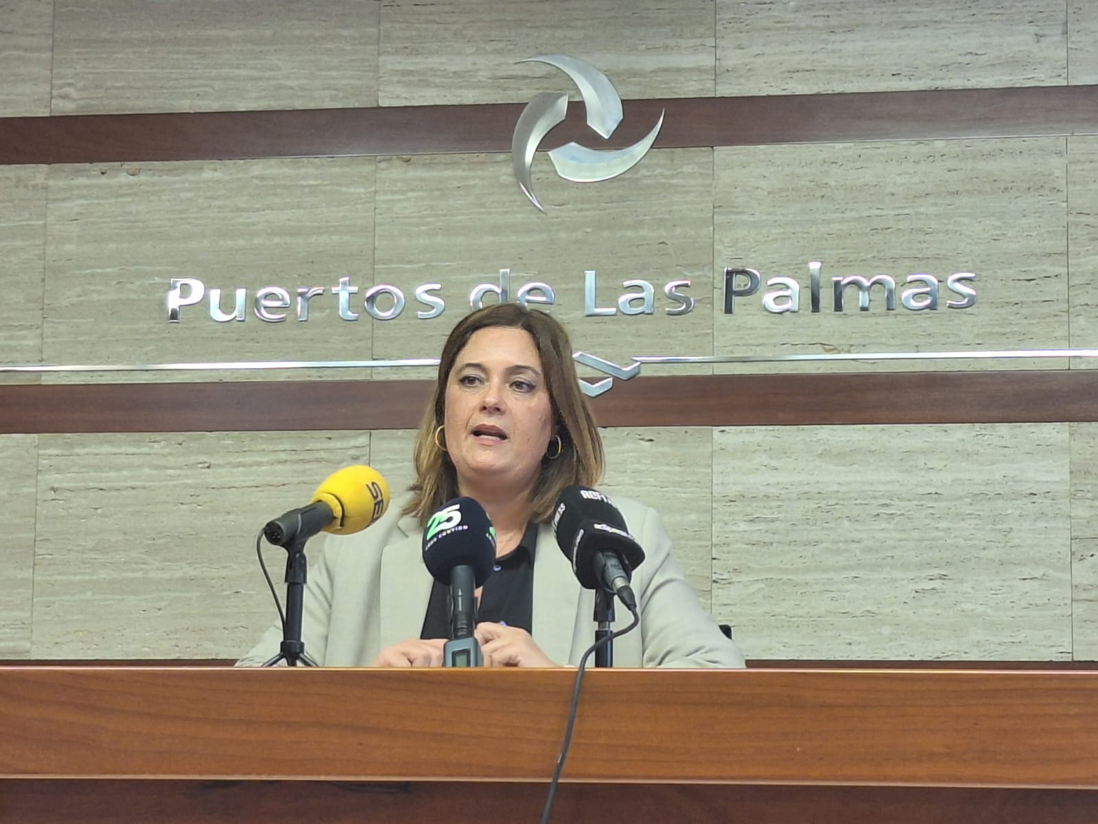 presidenta Beatriz Calzada