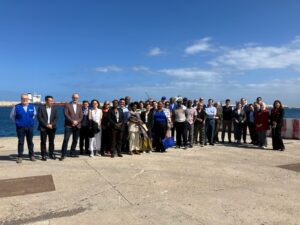 Una delegación de altos cargos internacionales visita el Puerto de Las Palmas y el Programa Mundial de Alimentos