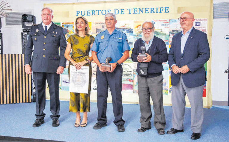 Puertos de Tenerife premia la  solidaridad y la seguridad