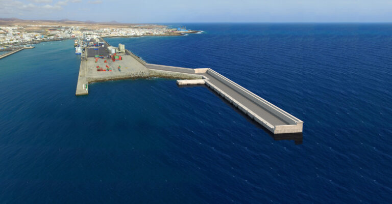 Comienzan las obras del nuevo dique-muelle comercial del Puerto de Puerto del Rosario