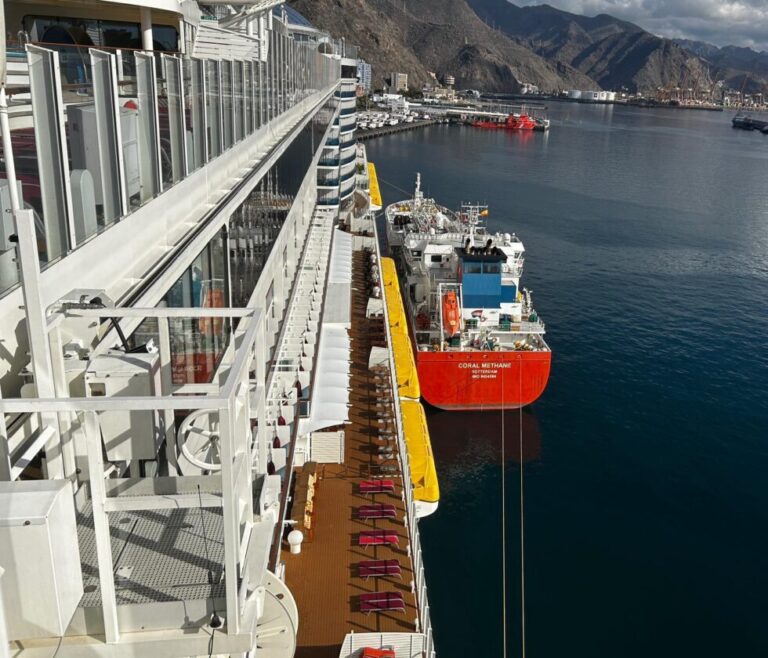 El puerto de Tenerife amplía su capacidad de suministro de GNL al Muelle Sur